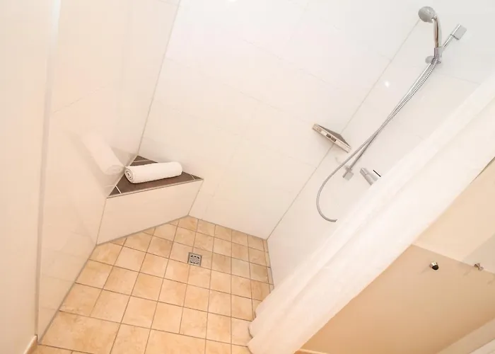 Logierhaus-greetsiel 2 *